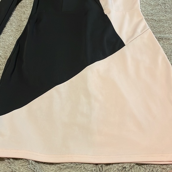 Black and Pink One Sleeve Dress 😍 - Picture 4 of 5